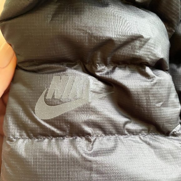 NWOT Nike Down-fill Windrunner Jacket - Picture 8 of 8